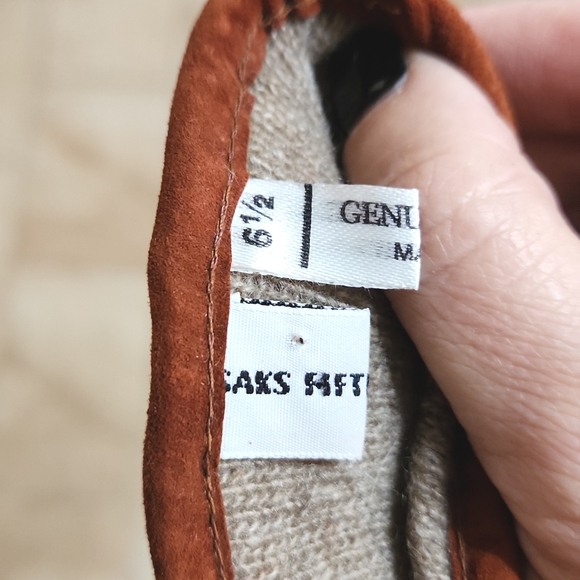 Saks Fifth Avenue Rust Fine Leather Gloves - Picture 6 of 9